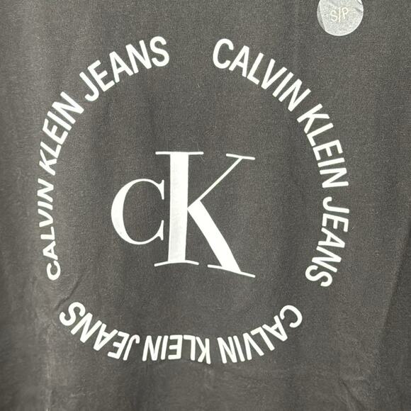 NWT Calvin Klein Jeans Mens T-Shirt sized Small - Picture 3 of 5